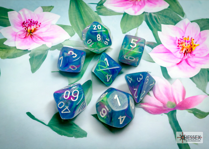 Chessex Festive Polyhedral Waterlily/white 7-Die Set